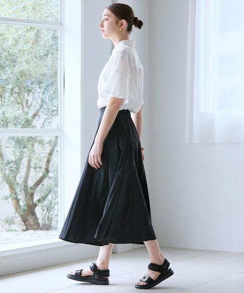 La TOTALITE(ラトータリテ)の「【WHT./ホワイト】Removal Bijou(サンダル・レディース・ブラック/シルバー・22.5cm/23.5cm/24.5cm)」の4枚目の写真
