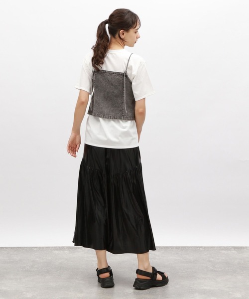 LAKOLE(ラコレ)の「ZIPデニムビスチェ / 124572(ベスト・レディース・ライトブルー/グレー・FREE)」の9枚目の写真