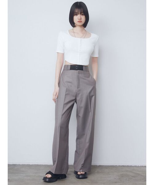 EMODA(エモダ)の「ハイウエストベルトパンツ(その他パンツ・レディース・グレー/ベージュ・SMALL/MEDIUM)」の11枚目の写真