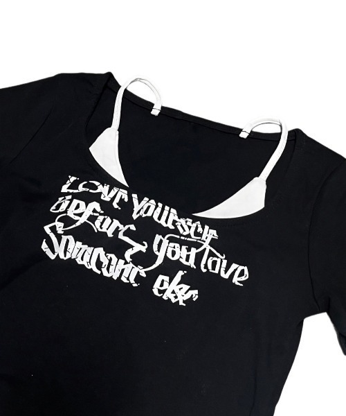 国内で当店のみ DND4DES - Layered-Chain Graphic T-Shirt セール】【XU】lettering layered cropped tee（Tシャツ