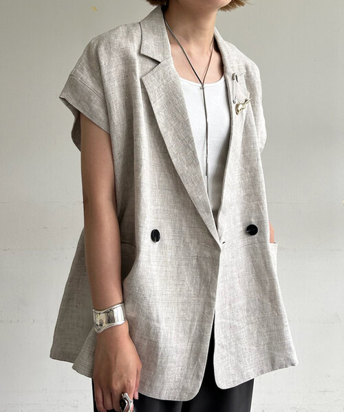 SHENERY（シーナリー）の「フレンチスリーブリネンジャケットベスト（ベスト・レディース・ブラック/ベージュ・FREE）」の22枚目の写真