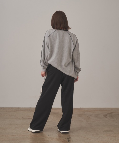 HUGELY - ラインイージーパンツ（ユニセックス着用）（その他パンツ）｜HUGELY（ヒュージリー）