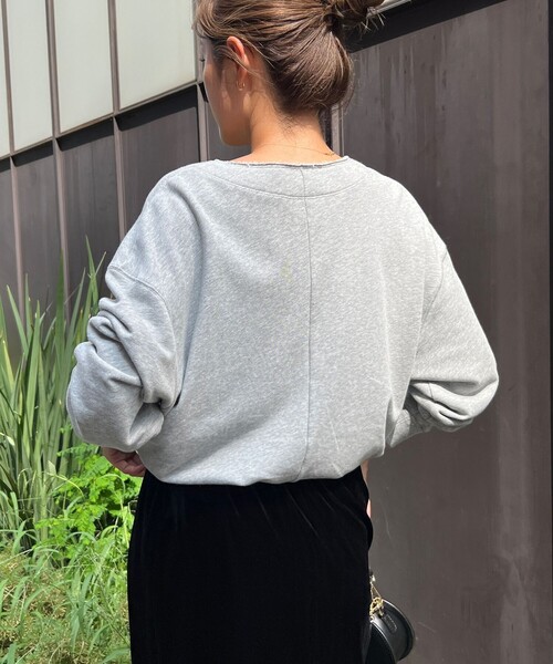 NOLLEY’S(ノーリーズ)の「ヴィンテージ裏毛ショートブルゾン(ブルゾン・レディース・グレイッシュベージュ/ライトグレー・FREE)」の4枚目の写真