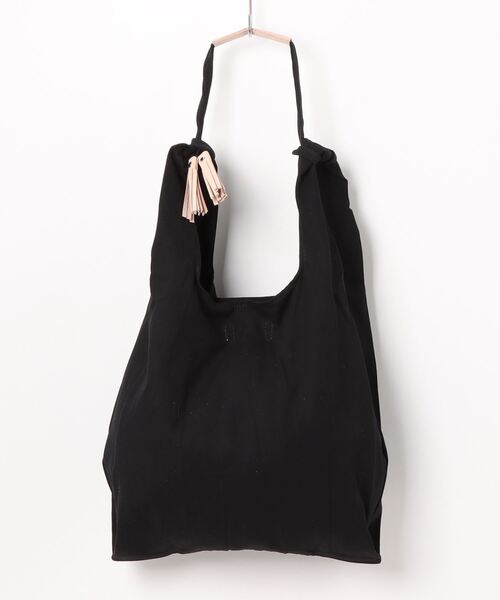 EARTH MADE(アースメイド)の「WASHED COTTON タッセル TOTE(トートバッグ・レディース・グレー/キナリ/ライトグリーン/ブラウン/ブラック・FREE)」の3枚目の写真