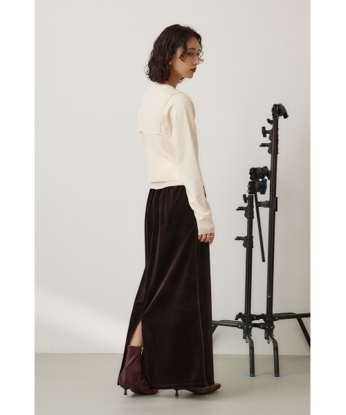 crie conforto(クリーコンフォルト)の「ベロアストレートロングスカート(スカート・レディース・モカ/ダークグレー/ブラウン・SMALL/MEDIUM)」の17枚目の写真