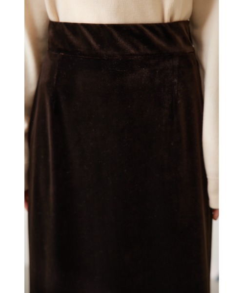 crie conforto(クリーコンフォルト)の「ベロアストレートロングスカート(スカート・レディース・モカ/ダークグレー/ブラウン・SMALL/MEDIUM)」の21枚目の写真