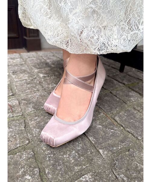 RESEXXY（リゼクシー）の「サテンバレリーナパンプス（パンプス・レディース・ブラック/ピンク・SMALL/MEDIUM/LARGE）」の14枚目の写真