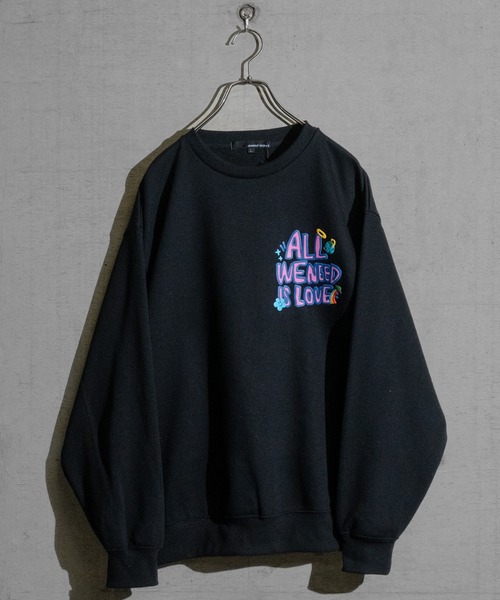 JOHN'S CLOSET（ジョンズクローゼット）の「【13】デジタルプリント＆発砲プリント ビッグトレーナー（スウェット・メンズ・ブラック/ホワイト系その他/オフホワイト/ブラック系その他・LARGE/MEDIUM）」の9枚目の写真