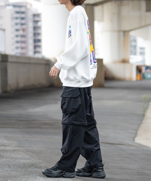 JOHN'S CLOSET（ジョンズクローゼット）の「【13】デジタルプリント＆発砲プリント ビッグトレーナー（スウェット・メンズ・ブラック/ホワイト系その他/オフホワイト/ブラック系その他・LARGE/MEDIUM）」の21枚目の写真