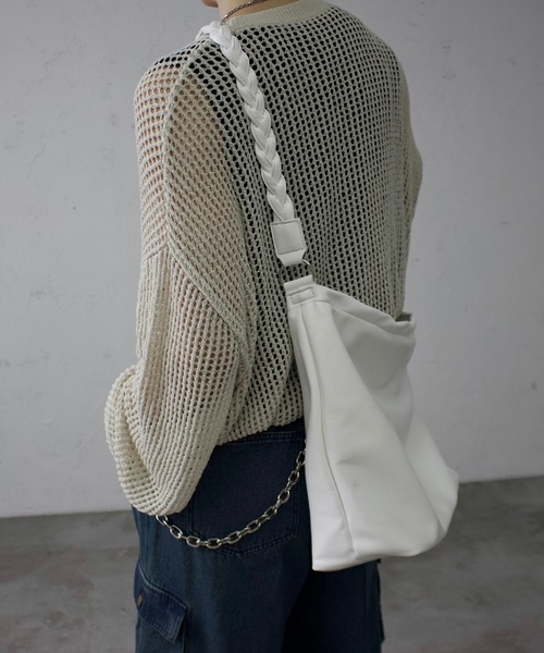 favclo.（ファブクロ）の「AMIKOMI SHOULDER BAG / 編み込みレザーショルダーバッグ（ショルダーバッグ・メンズ・ブラック/ホワイト・FREE）」の13枚目の写真