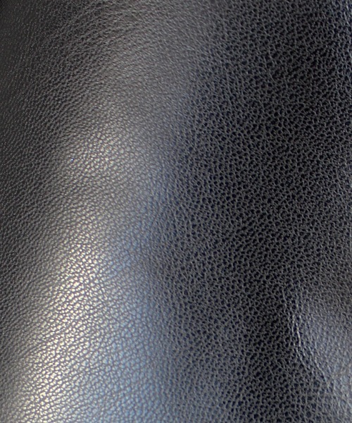 favclo.（ファブクロ）の「AMIKOMI SHOULDER BAG / 編み込みレザーショルダーバッグ（ショルダーバッグ・メンズ・ブラック/ホワイト・FREE）」の12枚目の写真