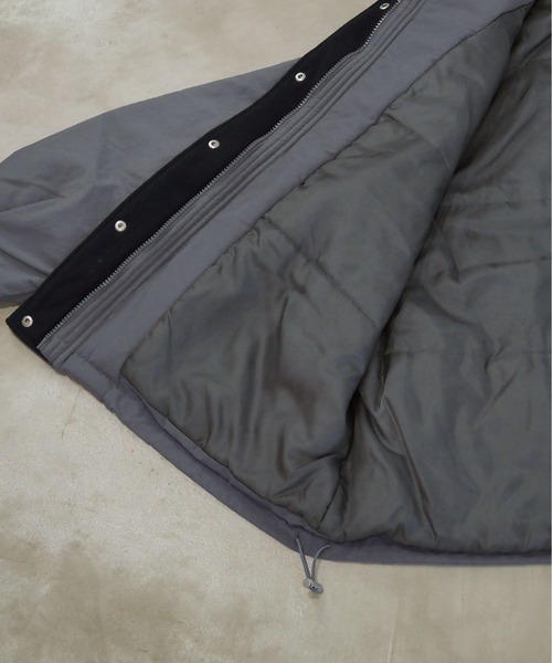 tiptop（ティップトップ）の「ナイロンスタンドカラーパディングブルゾン（ブルゾン・レディース・ブラック/アイボリー/チャコールグレー/ベージュ・FREE）」の16枚目の写真