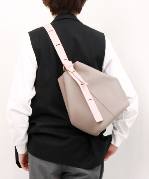 カシュカシュ cachecache / シボフェイクレザーソフトホーボーバッグ（トートバッグ）｜cache cache（カシュ カシュ）