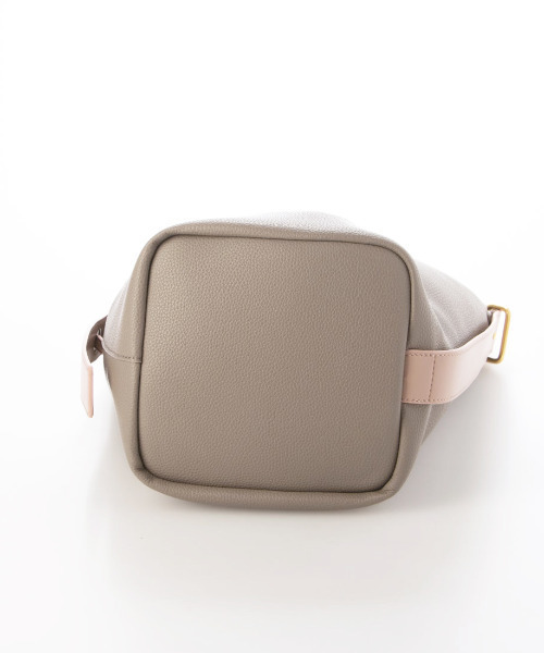 カシュカシュ cachecache / シボフェイクレザーソフトホーボーバッグ（トートバッグ）｜cache cache（カシュ カシュ）