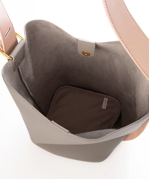 カシュカシュ cachecache / シボフェイクレザーソフトホーボーバッグ（トートバッグ）｜cache cache（カシュ カシュ）