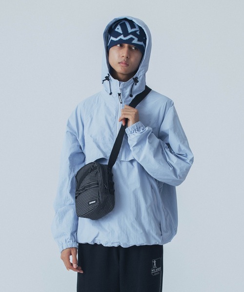 XLARGE(エクストララージ)の「RIPSTOP SQUARE SHOULDER BAG(ショルダーバッグ・メンズ・ブラック/ベージュ/パープル・ONE SIZE)」の13枚目の写真