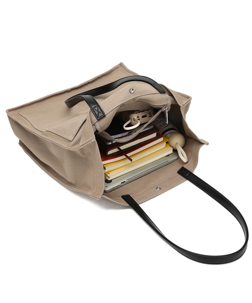 Ungrid(アングリッド)の「【Ungrid/アングリッド】ウォッシュド コットンキャンバス ラージトートバッグ(トートバッグ・レディース・ブラック/アイボリー/グレイッシュベージュ・FREE)」の9枚目の写真