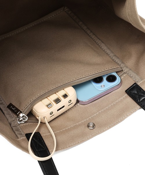 Ungrid(アングリッド)の「【Ungrid/アングリッド】ウォッシュド コットンキャンバス ラージトートバッグ(トートバッグ・レディース・ブラック/アイボリー/グレイッシュベージュ・FREE)」の10枚目の写真