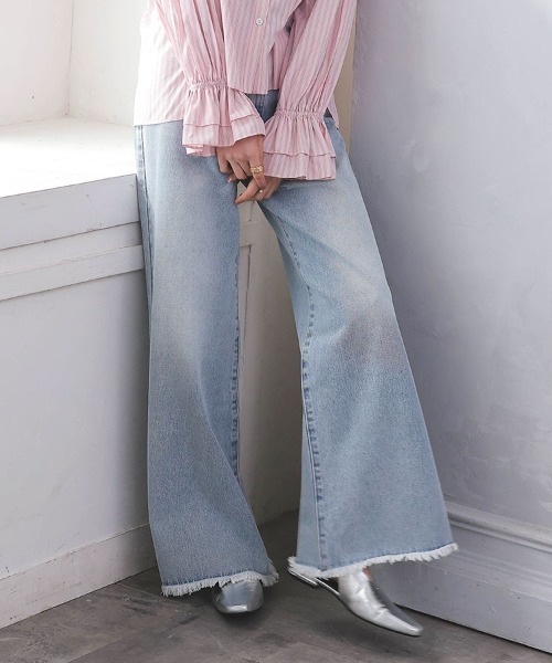 DONOBAN（ドノバン）の「撥水ワイドデニム（デニムパンツ・レディース・ホワイト/ライトブルー・M-Short/M-Regular/L-Short/L-Long/M-Long/L-Regular）」の5枚目の写真