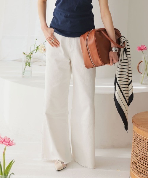 DONOBAN（ドノバン）の「撥水ワイドデニム（デニムパンツ・レディース・ホワイト/ライトブルー・M-Short/M-Regular/L-Short/L-Long/M-Long/L-Regular）」の7枚目の写真