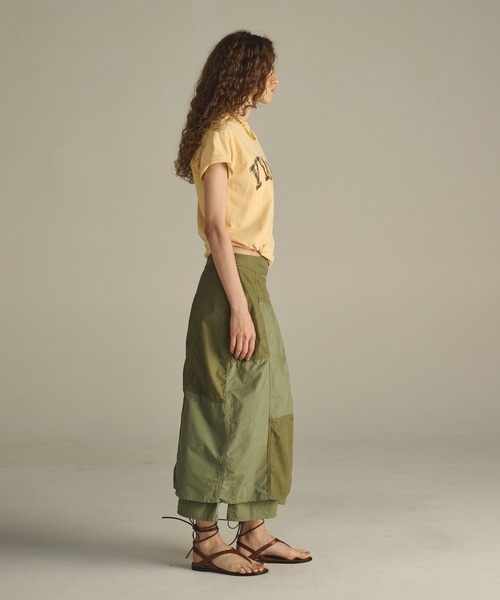 「KHA:KI / カーキ」 エンブロイダリーTEE「YEAH」 EMBROIDERY TEE 「YEAH」（Tシャツ/カットソー）｜kha:ki（カーキ）