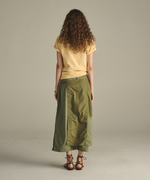 「KHA:KI / カーキ」 エンブロイダリーTEE「YEAH」 EMBROIDERY TEE 「YEAH」（Tシャツ/カットソー）｜kha:ki（カーキ）