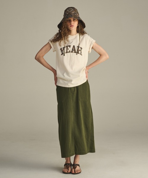 「KHA:KI / カーキ」 エンブロイダリーTEE「YEAH」 EMBROIDERY TEE 「YEAH」（Tシャツ/カットソー）｜kha:ki（カーキ）