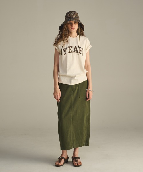 「KHA:KI / カーキ」 エンブロイダリーTEE「YEAH」 EMBROIDERY TEE 「YEAH」（Tシャツ/カットソー）｜kha:ki（カーキ）