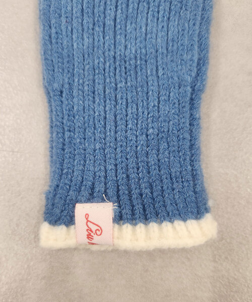 SHENERY(シーナリー)の「配色グローブ(その他小物・レディース・ブルー/ベージュ/レッド・FREE)」の15枚目の写真