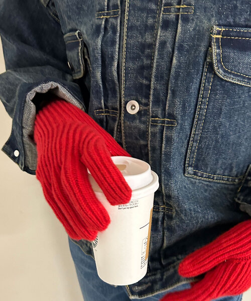 SHENERY(シーナリー)の「配色グローブ(その他小物・レディース・ブルー/ベージュ/レッド・FREE)」の18枚目の写真