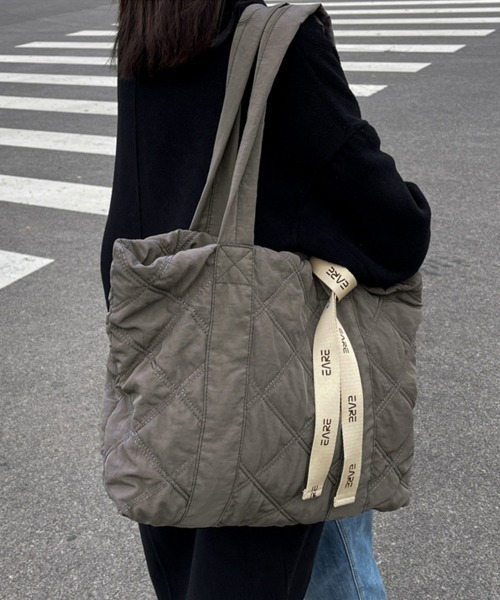 Miniministore(ミニミニストア)の「キルティングバッグ トートバッグ 大容量(トートバッグ・レディース・マスタード/オレンジ/ワインレッド/ブラック/グレー/カーキ/ベージュ・FREE)」の3枚目の写真