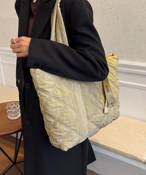 Miniministore(ミニミニストア)の「キルティングバッグ トートバッグ 大容量(トートバッグ・レディース・マスタード/オレンジ/ワインレッド/ブラック/グレー/カーキ/ベージュ・FREE)」の13枚目の写真
