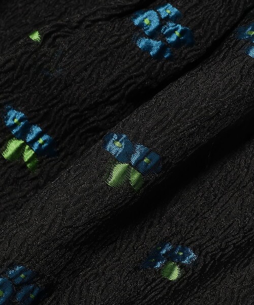 CAROLINA GLASER（カロリナ グレイサー）の「フラワー刺繍シアーキャミ（キャミソール・レディース・ブラック/ホワイト・ONE SIZE）」の7枚目の写真