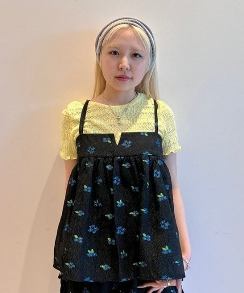 CAROLINA GLASER（カロリナ グレイサー）の「フラワー刺繍シアーキャミ（キャミソール・レディース・ブラック/ホワイト・ONE SIZE）」の3枚目の写真