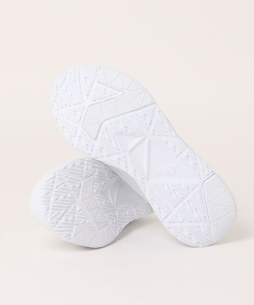 NEW BALANCE(ニューバランス)の「《New Balance》GK578(スニーカー・キッズ・ホワイト/ブラック×ブラック/ブルー/レッド/ブラック・25.0cm/23.5cm/23.0cm/22.5cm/22.0cm/24.0cm/24.5cm)」の7枚目の写真