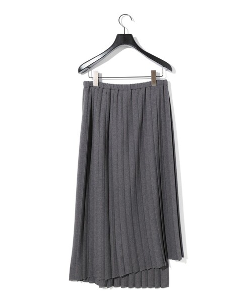 MIDIUMISOLID（ミディウミソリッド）の「MIDIUMISOLID for Ladies アシンメトリーヘムラッププリーツスカート（スカート・レディース・ブラック/チャコールグレー/アイボリー・FREE）」の22枚目の写真