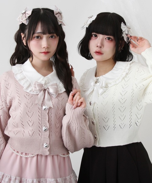 DearMyLove(ディアマイラブ)の「キラキラハート編み柄ショートカーディガン(カーディガン/ボレロ・レディース・レッド/ラベンダー/ベビーピンク/サックスブルー/ブラック/オフホワイト・M-L/LL~3L)」の2枚目の写真