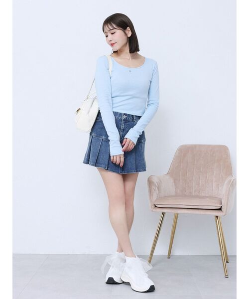 EATME（イートミー）の「プリーツデニムスカート（セットアップ可能）（デニムスカート・レディース・ブラック/ブルー/ピンク・SMALL/MEDIUM）」の7枚目の写真