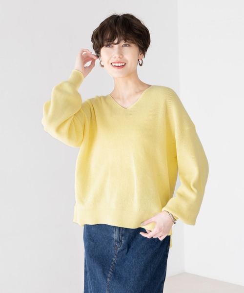 Elura（エルーラ）の「こなれVネックニット/289176（ニット/セーター・レディース・ライトイエロー/ネイビー/ライトベージュ/ライトピンク・LARGE/MEDIUM/SMALL）」の3枚目の写真