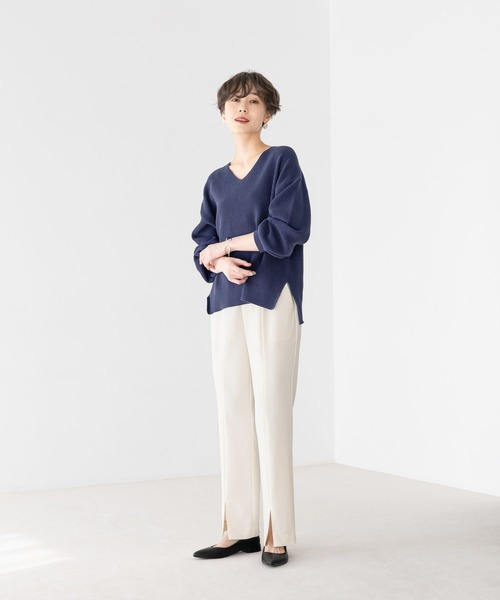 Elura（エルーラ）の「こなれVネックニット/289176（ニット/セーター・レディース・ライトイエロー/ネイビー/ライトベージュ/ライトピンク・LARGE/MEDIUM/SMALL）」の8枚目の写真