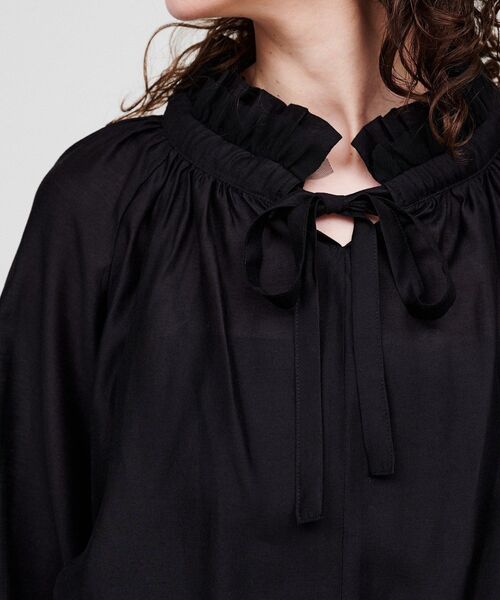 cloenc(クロエンス)の「【手洗い可】シアーリボンブラウス(シャツ/ブラウス・レディース・ブラック/アイボリー・02)」の15枚目の写真