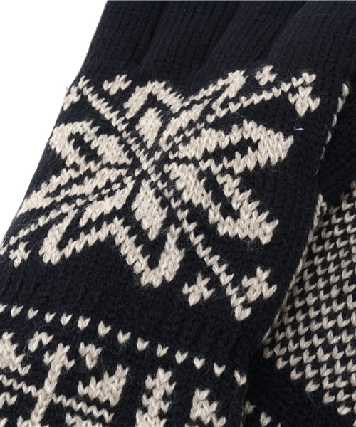 BENETTON (UNITED COLORS OF BENETTON)（ベネトンユナイテッドカラーズオブベネトン）の「ニット雪柄グローブ･手袋U4U(Safari掲載)（手袋・メンズ・ブラック・LARGE/SMALL）」の4枚目の写真