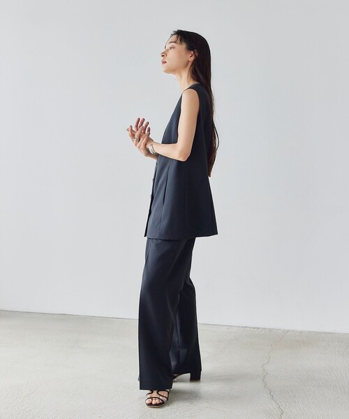 やきにくのたれ 美品 LEMAIRE VネックベストS オリーブグリーン やきにくのたれ様専用 美品 LEMAIRE VネックベストS オリーブ