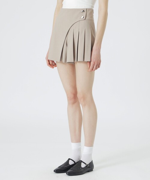 LOVELESS（ラブレス）の「アシンメトリープリーツスコート（その他パンツ・レディース・ベージュ系その他・36/34）」の5枚目の写真