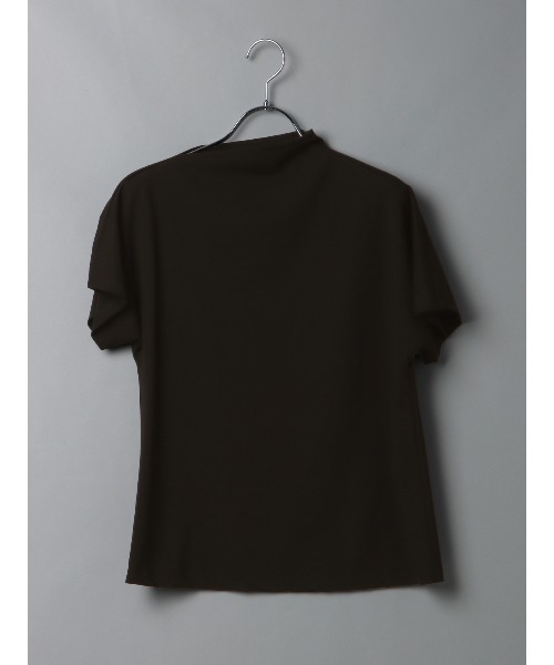 CIS.(シス)の「CIS. ピンチドネックTシャツ ウォッシャブル 無地(Tシャツ/カットソー・レディース・ホワイト系/グリーン系/ブラック系・36(7号)/38(9号))」の4枚目の写真