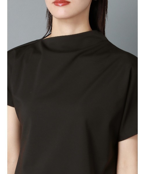 CIS.(シス)の「CIS. ピンチドネックTシャツ ウォッシャブル 無地(Tシャツ/カットソー・レディース・ホワイト系/グリーン系/ブラック系・36(7号)/38(9号))」の9枚目の写真