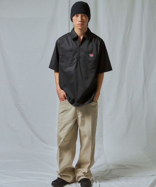 BEN DAVIS（ベンデイビス）の「【BEN DAVIS（ベンデイビス）】1/2 ZIP S/S SHIRT / シャツ レギュラー ワンポイント シンプル ハーフジップ（シャツ/ブラウス・メンズ・ブラック/ベージュ/ネイビー/その他1/ライトグレー・MEDIUM/LARGE/X-LARGE）」の9枚目の写真