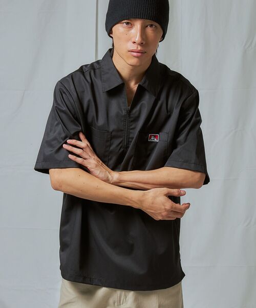 BEN DAVIS（ベンデイビス）の「【BEN DAVIS（ベンデイビス）】1/2 ZIP S/S SHIRT / シャツ レギュラー ワンポイント シンプル ハーフジップ（シャツ/ブラウス・メンズ・ブラック/ベージュ/ネイビー/その他1/ライトグレー・MEDIUM/LARGE/X-LARGE）」の6枚目の写真