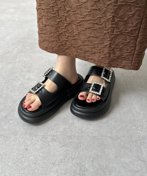 Chez toi（シェトワ）の「ビジューサンダル（サンダル・レディース・ブラック/オフホワイト/シルバー・SMALL/MEDIUM/LARGE）」の11枚目の写真
