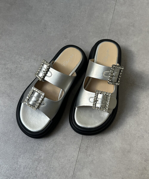Chez toi（シェトワ）の「ビジューサンダル（サンダル・レディース・ブラック/オフホワイト/シルバー・SMALL/MEDIUM/LARGE）」の20枚目の写真